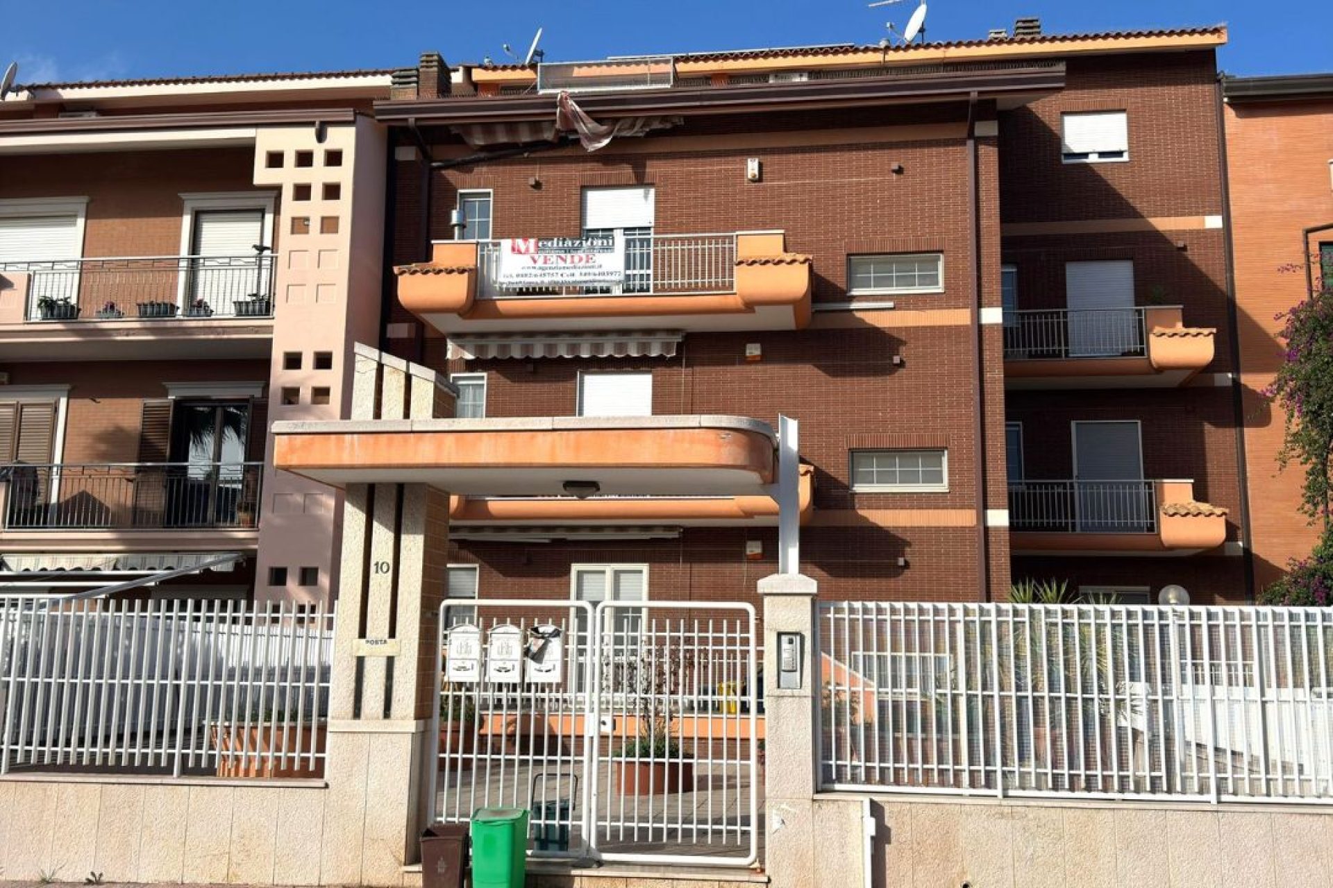 via nicola pitta - apricena - agenzia mediazioni FOGGIA 2025